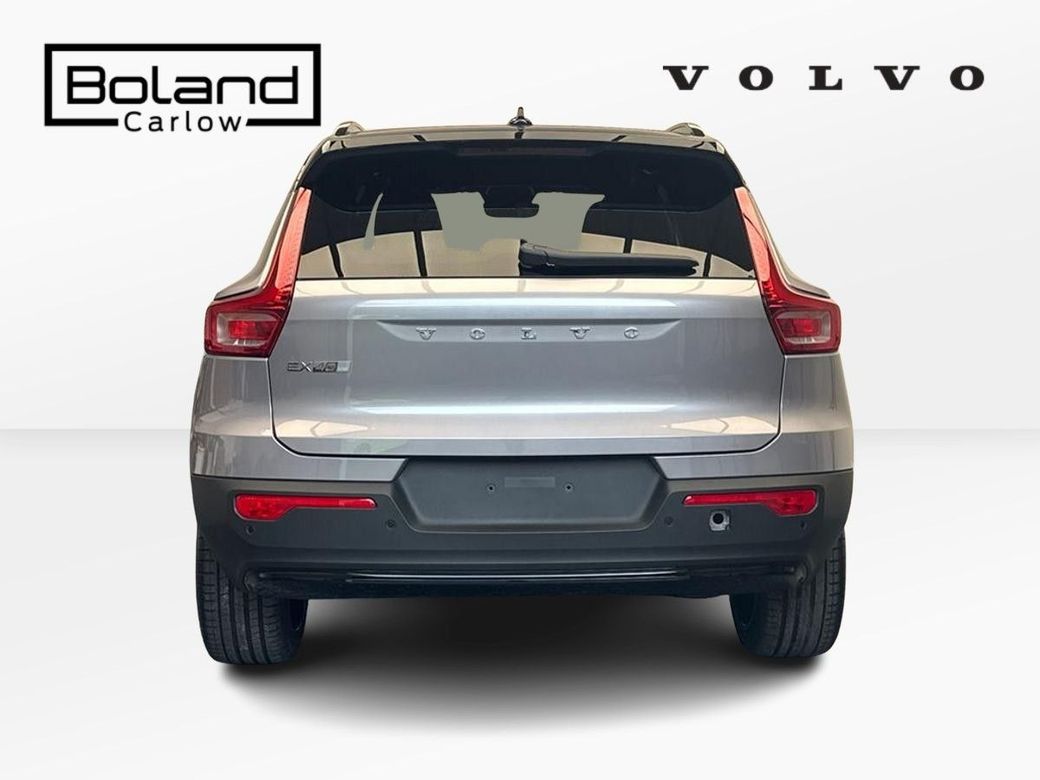 2026 Volvo EX40