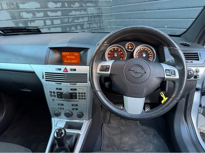 2007 Opel Astra