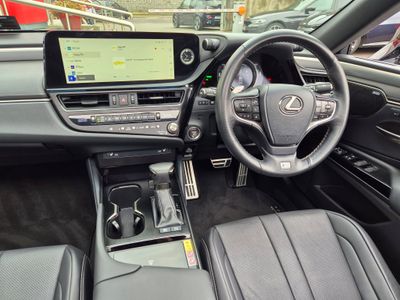 2023 Lexus ES 300h