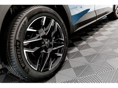 2025 Peugeot 3008