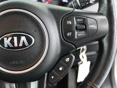 2018 Kia Carens