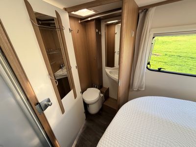 2019 CARADO  T339 LOW PROFILE L.H.B Q/B MANUAL 