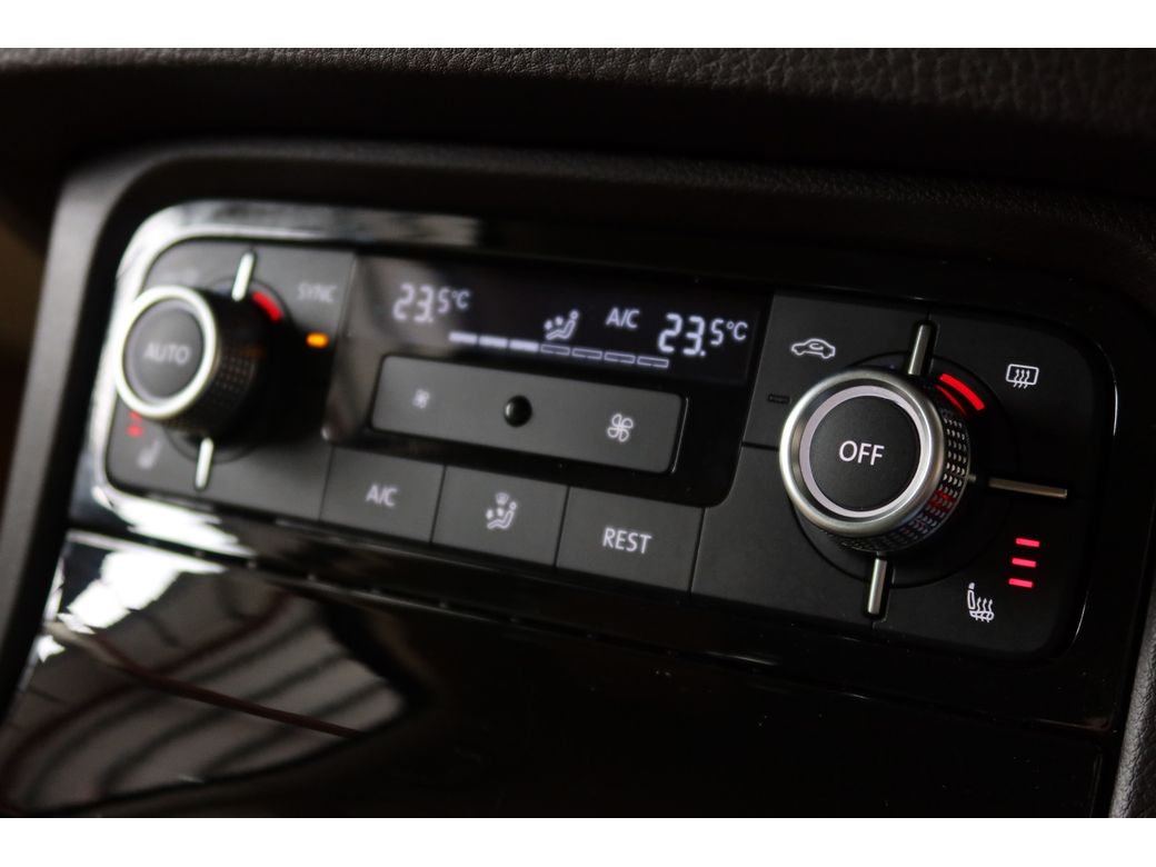 2018 Volkswagen Touareg