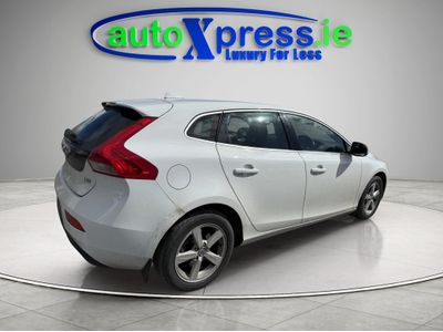 2014 Volvo V40