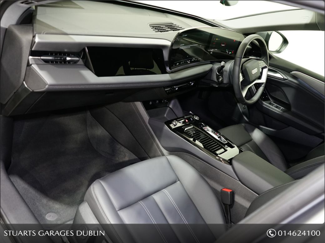 2025 Audi A6 Avant e-tron