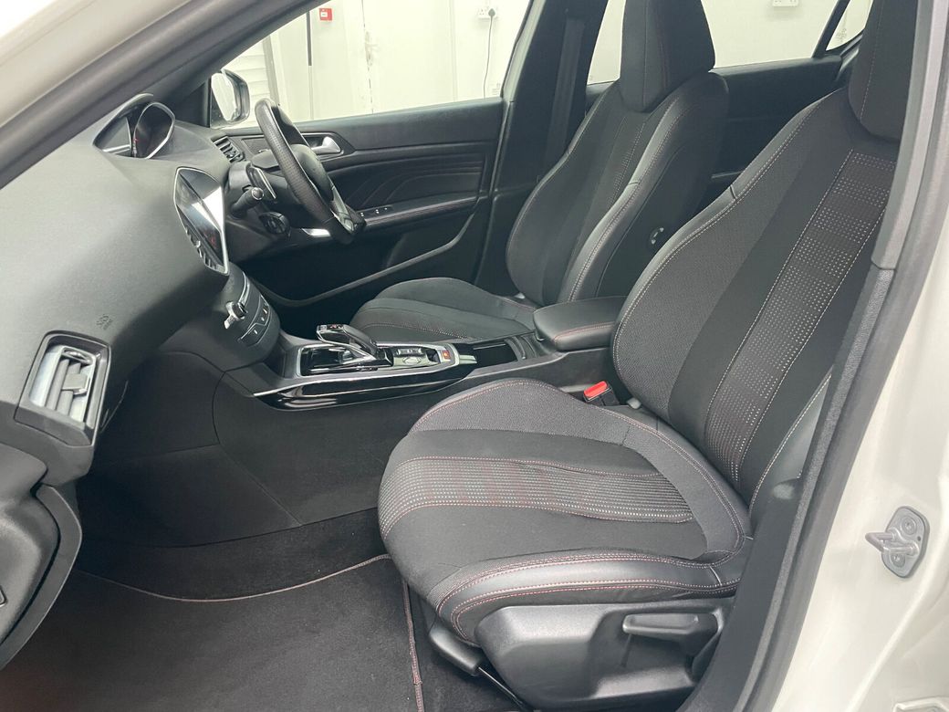 2021 Peugeot 308