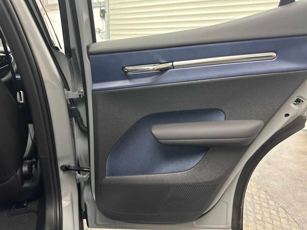 2025 Volvo EX30