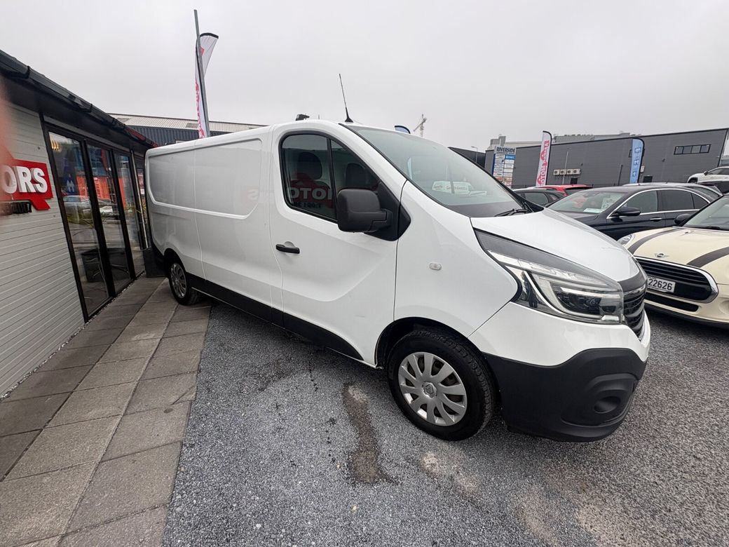 2020 Renault Trafic