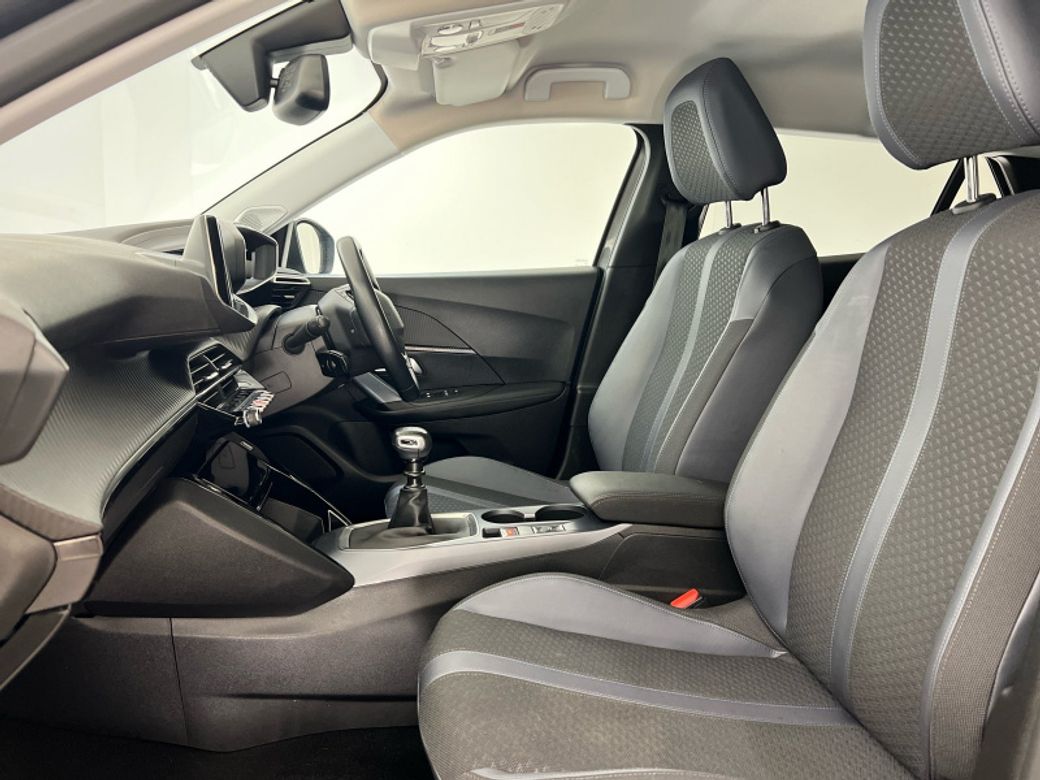 2021 Peugeot 2008