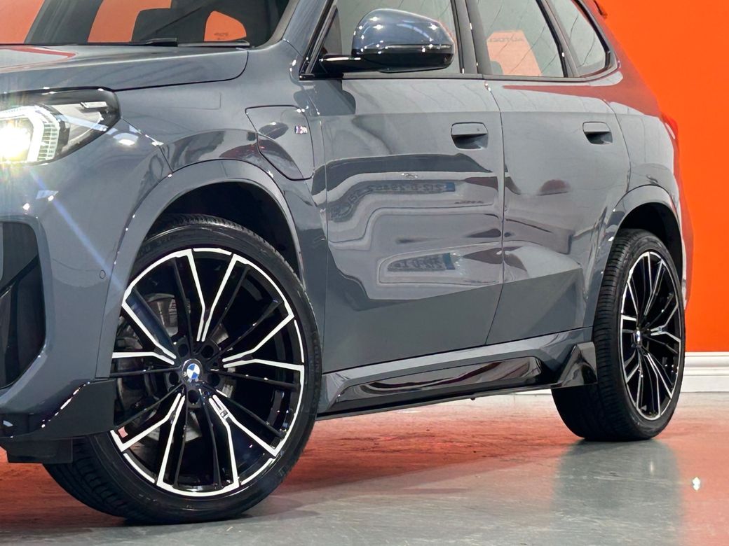 2023 BMW X1