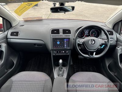 2017 Volkswagen Polo