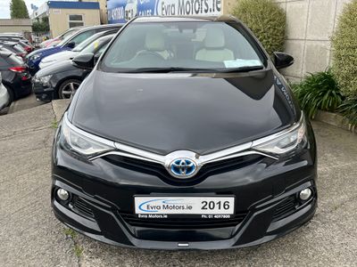 2016 Toyota Auris