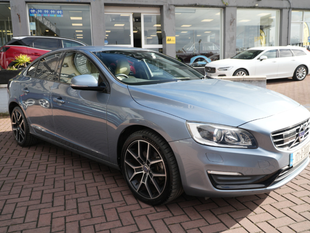 2017 Volvo S60