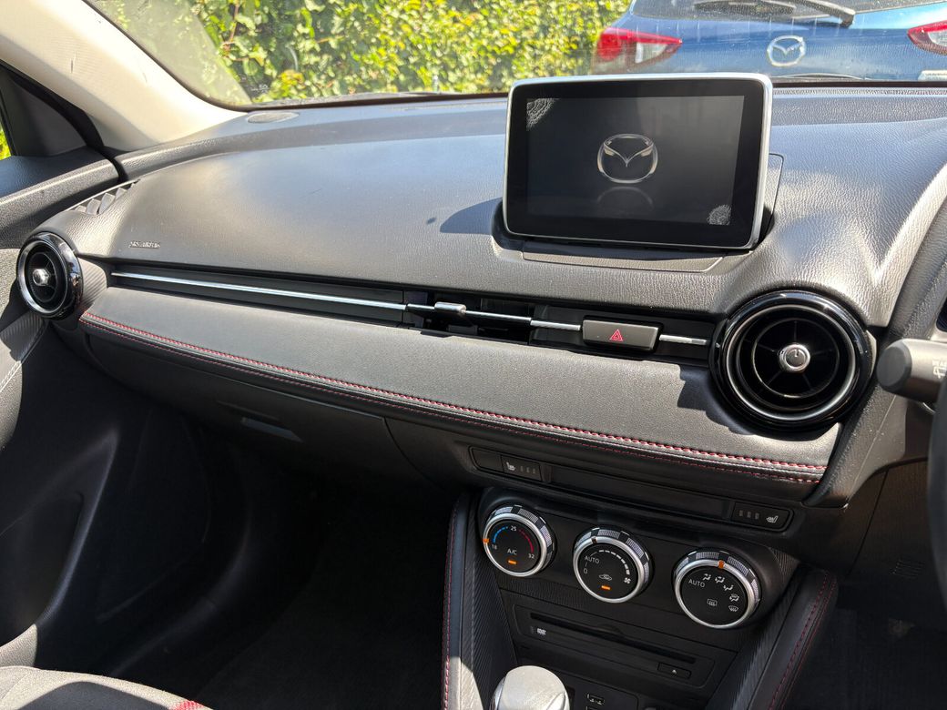 2016 Mazda Demio