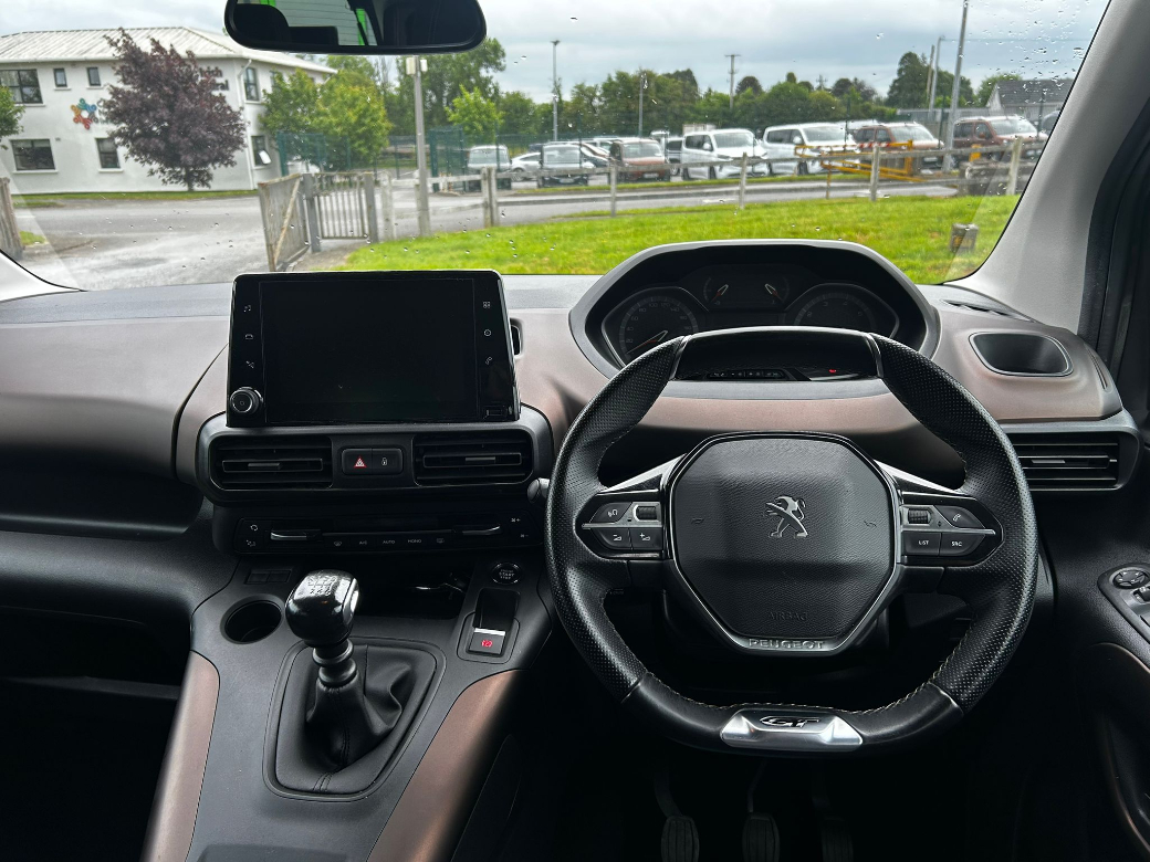 2021 Peugeot Rifter
