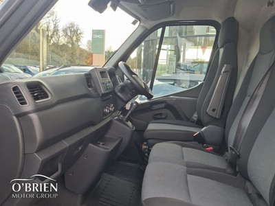 2024 Renault Master
