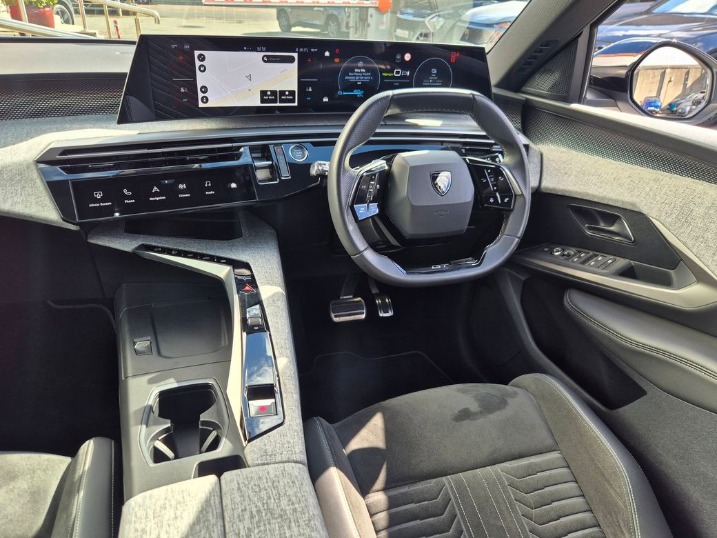 2025 Peugeot 5008