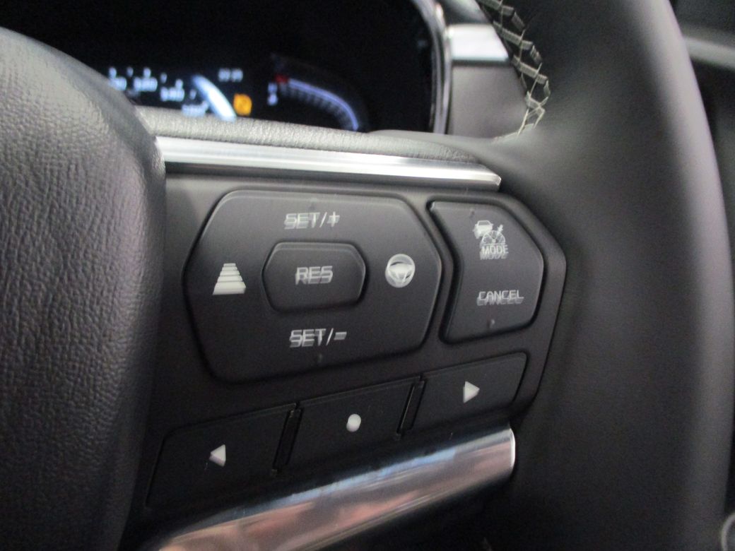2025 Isuzu D-MAX