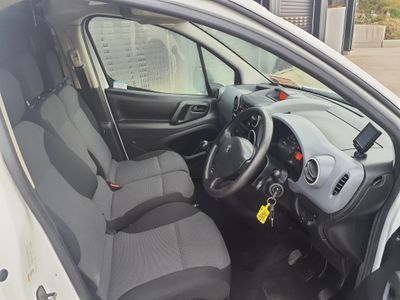 2017 Peugeot Partner