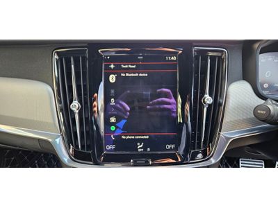 2017 Volvo S90