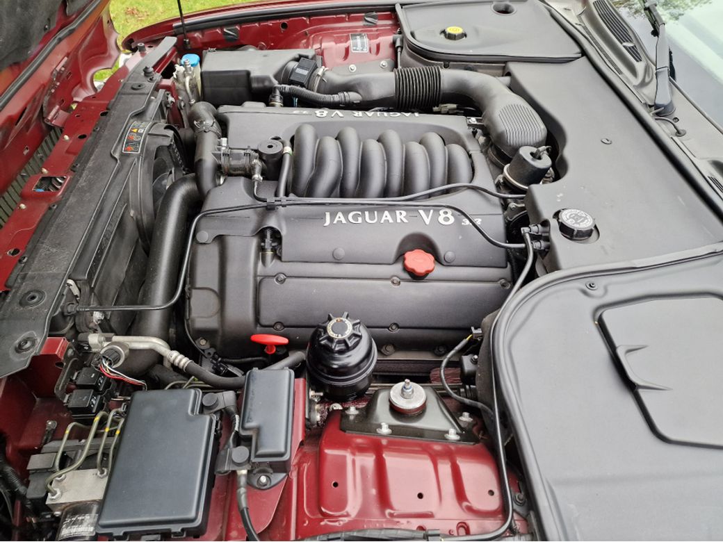 1998 Jaguar XJ