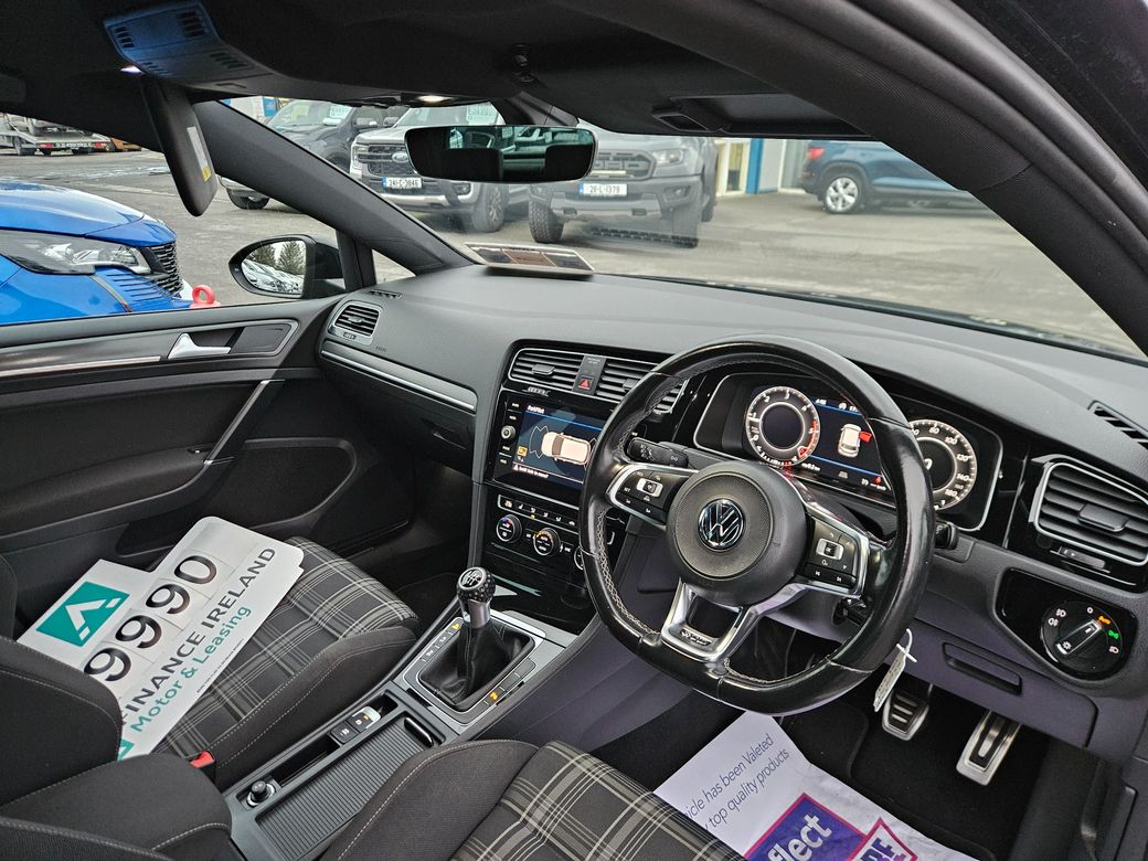 2018 Volkswagen Golf