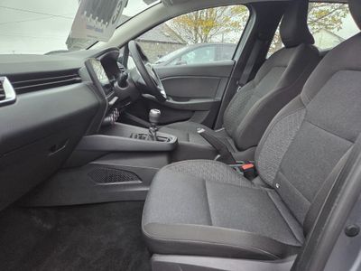 2023 Renault Clio