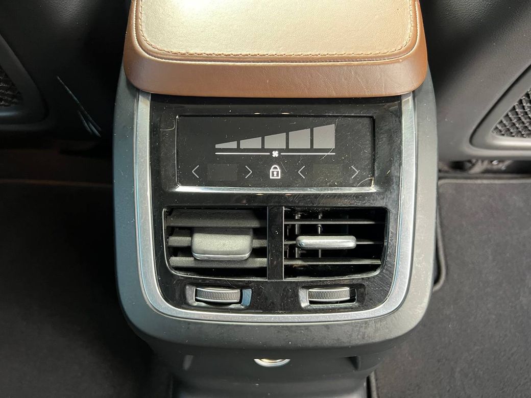 2020 Volvo XC90