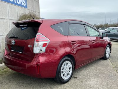 2019 Toyota Prius Alpha