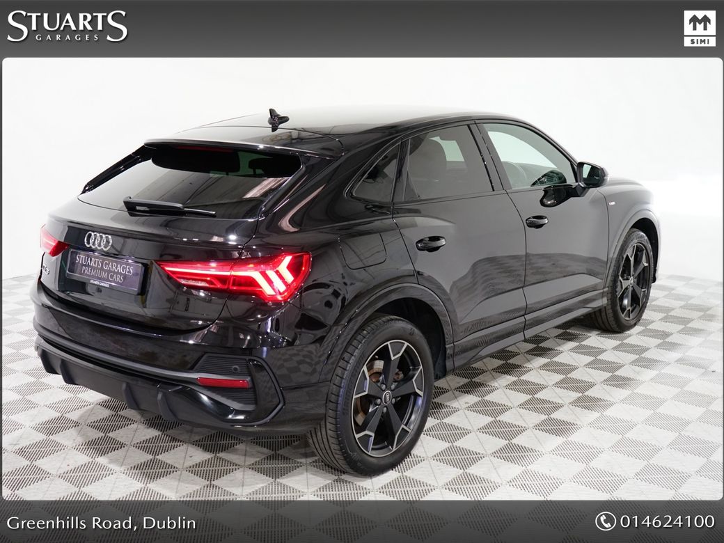 2022 Audi Q3