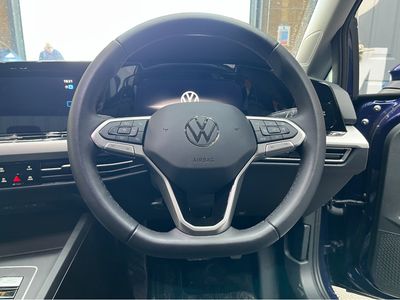 2024 Volkswagen Golf