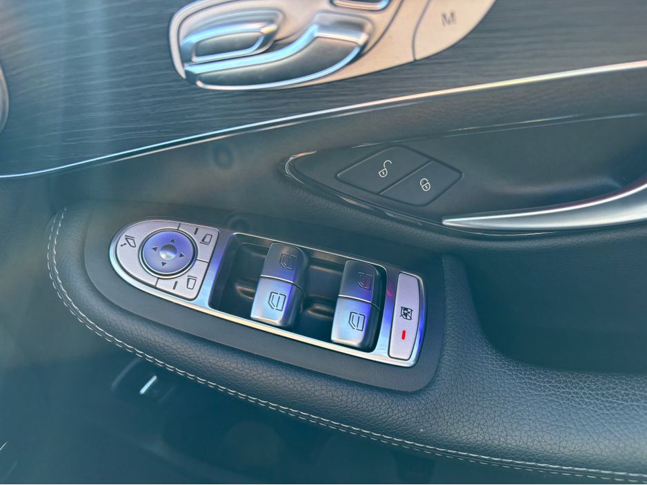 2021 Mercedes-Benz GLC Class