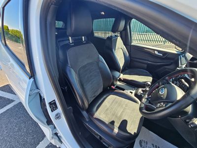 2022 Ford Kuga