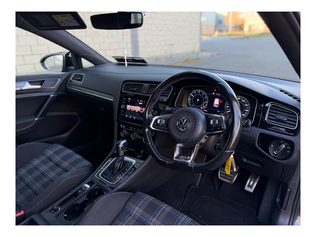 2020 Volkswagen Golf