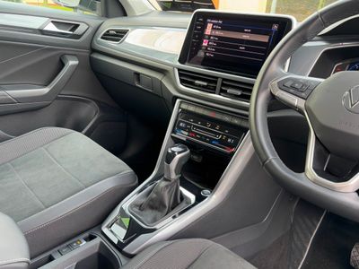 2023 Volkswagen T-Roc