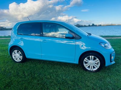 2019 Volkswagen up!