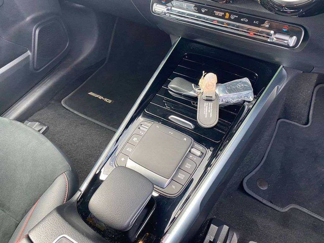 2024 Mercedes-Benz EQB