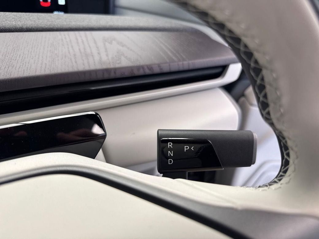 2026 Volvo EX60