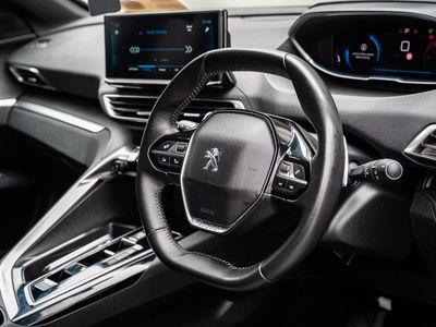 2024 Peugeot 5008