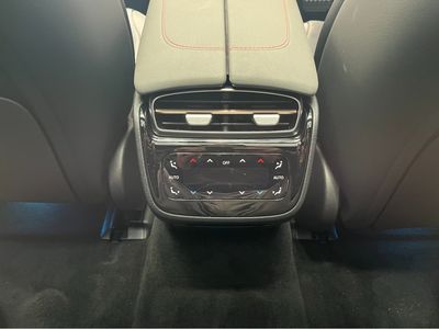 2023 Mercedes-Benz EQS