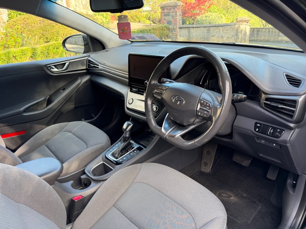 2022 Hyundai Ioniq