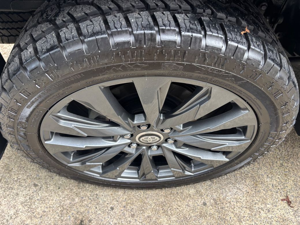 2024 Toyota Landcruiser