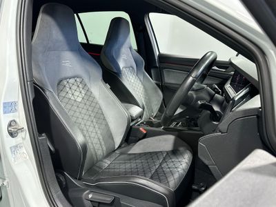 2024 Volkswagen Golf