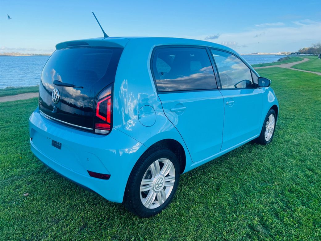 2019 Volkswagen up!
