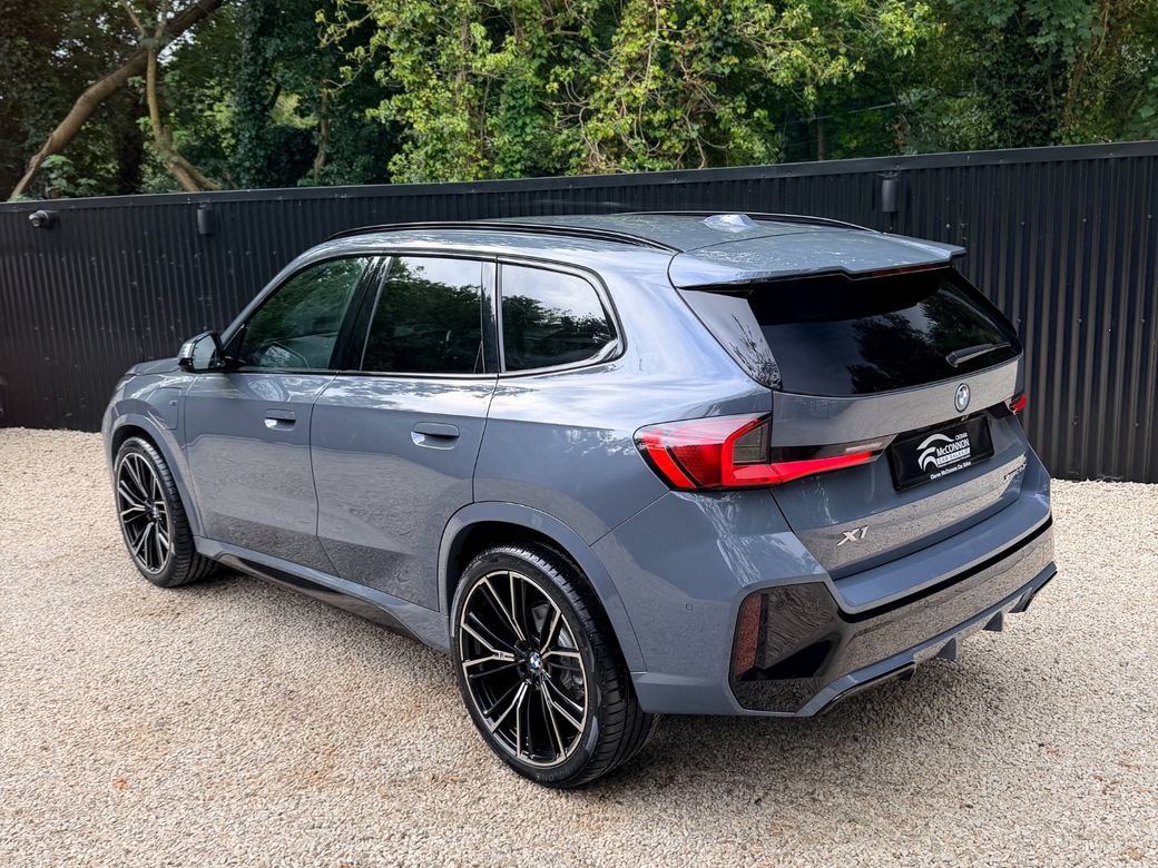 2023 BMW X1