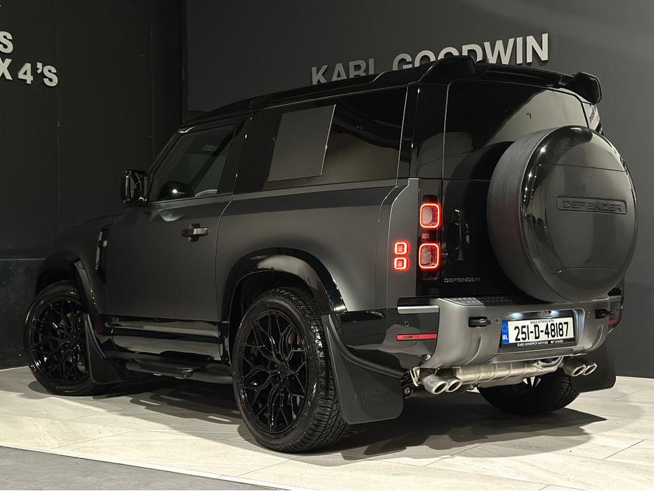 2025 Land Rover Defender