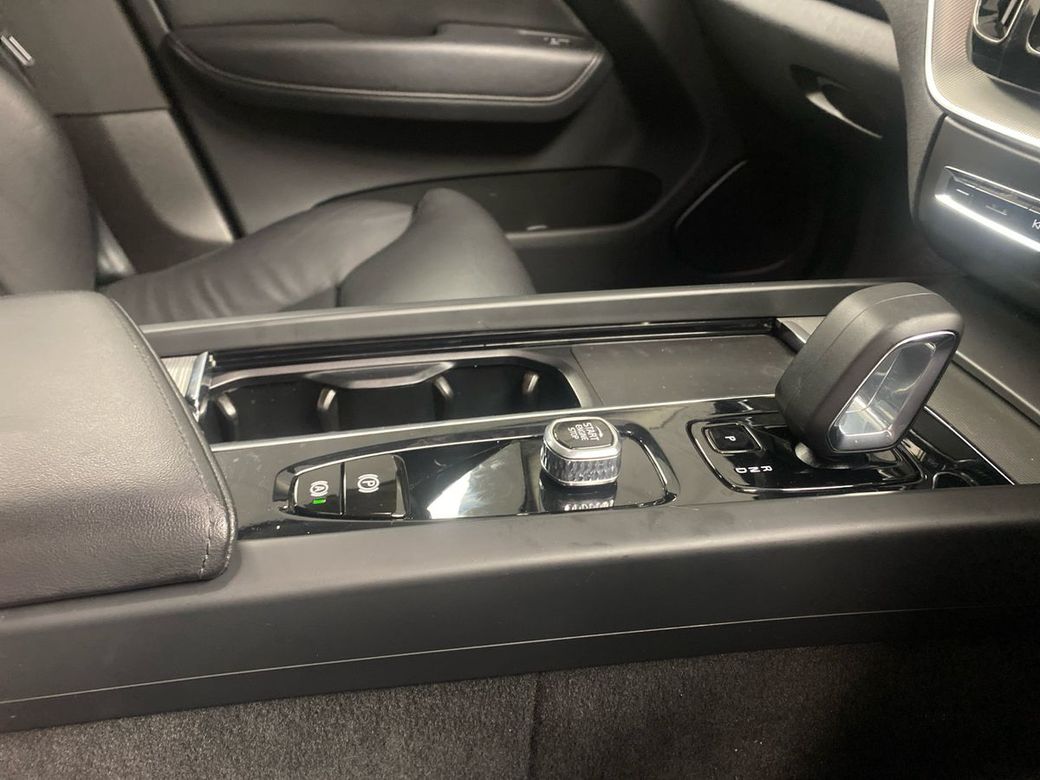 2023 Volvo XC60
