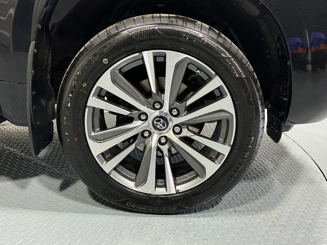 2021 Toyota Landcruiser