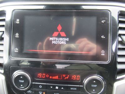 2021 Mitsubishi L200