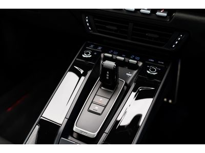 2025 Porsche 911